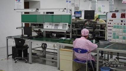 智慧工廠的秘密 12萬平米工廠如何以極少數(shù)人力高效生產(chǎn)內(nèi)存與SSD